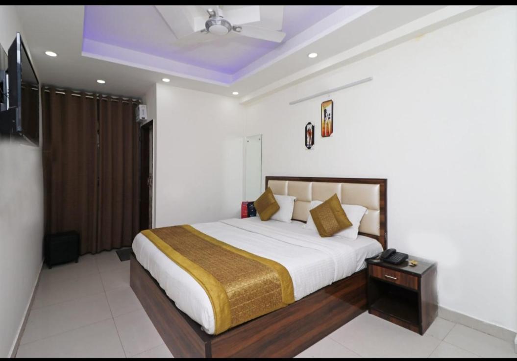 Hotel O Sweet Palace New Delhi Luaran gambar