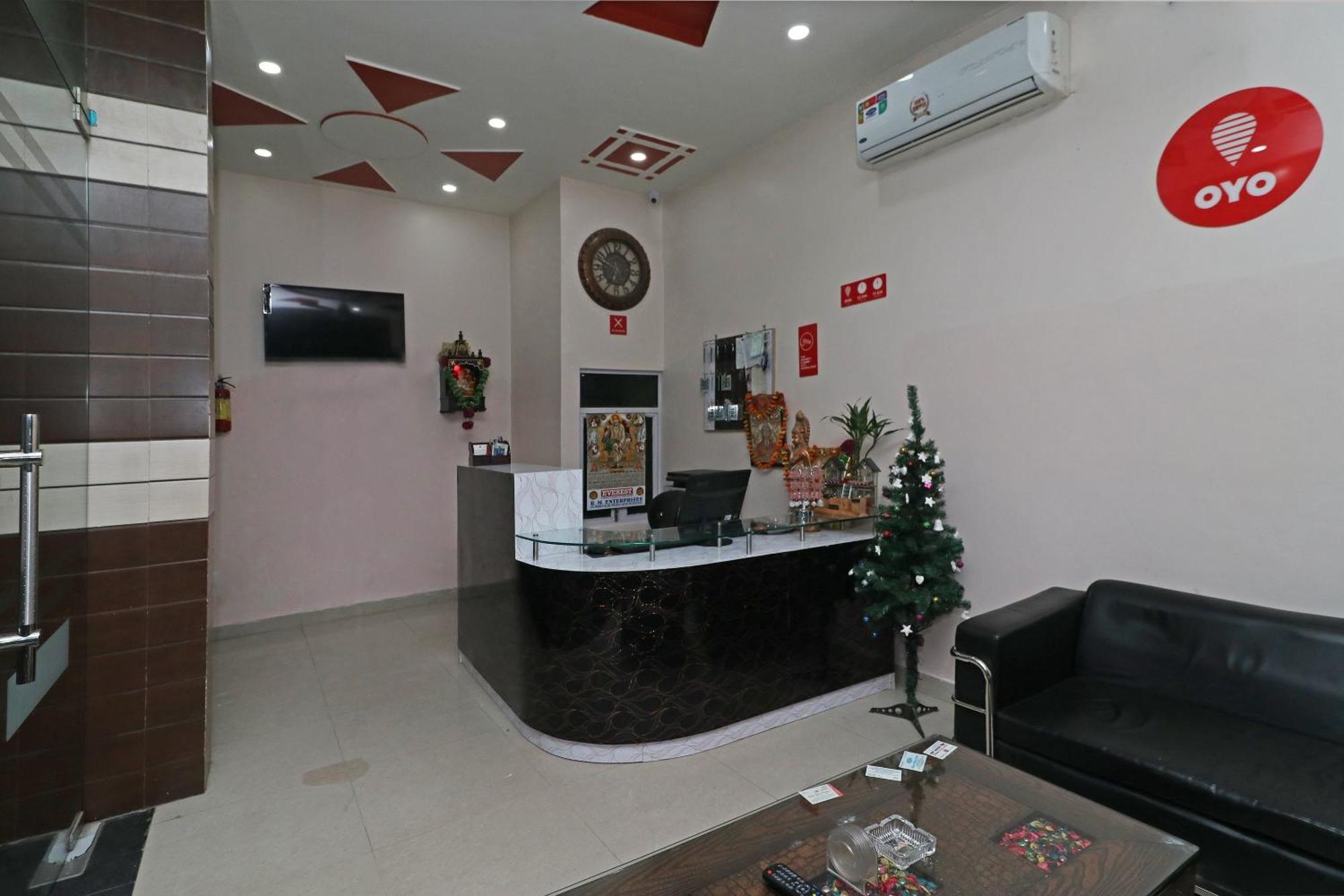 Hotel O Sweet Palace New Delhi Luaran gambar